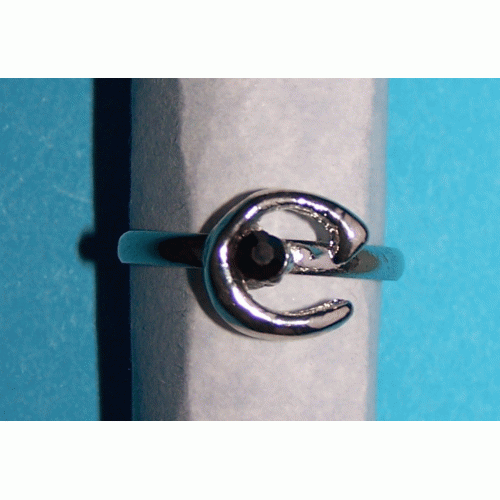 Letter ring C - Tibet zilver met zwarte Swarovski