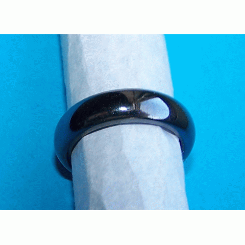 Magnetische hematiet ring, 6mm breed, maat 18,5