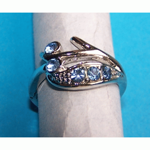 Zilveren ring met lichtblauwe Swarovski, model H, maat 19