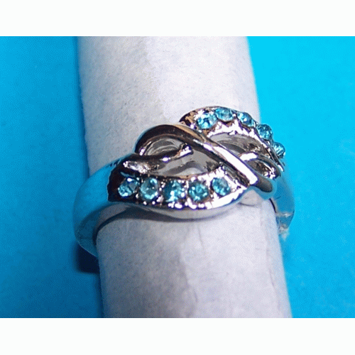 Zilveren ring met lichtblauwe Swarovski, model I, maat 18