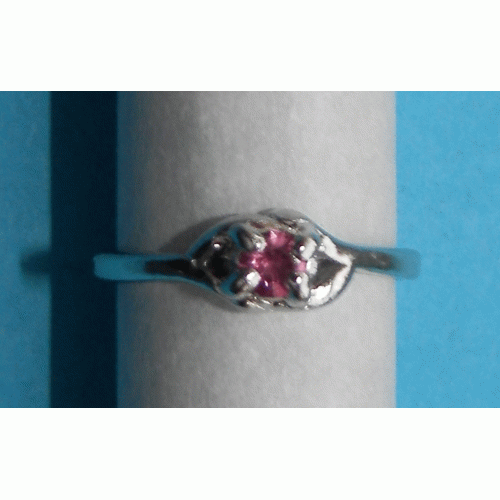 Zilveren ring met roze Swarovski, model AH, maat 16,5