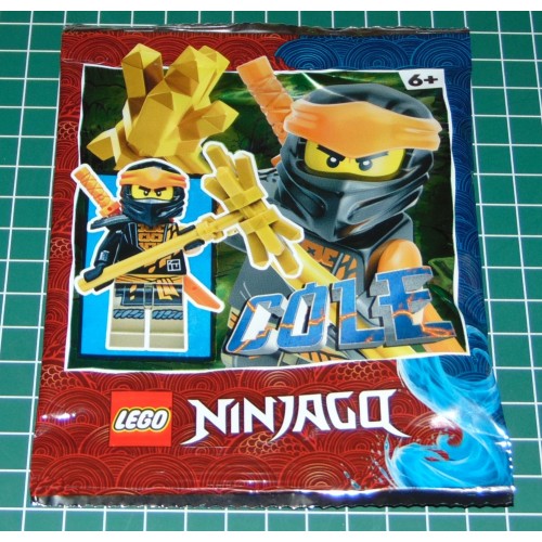 Lego Ninjago Cole met dubbele hamer en katana