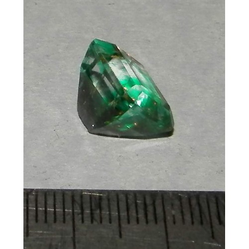 Smaragd GCW - emerald geslepen - 12x10mm