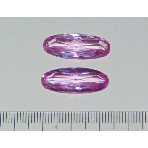 Roze Zirconia paar - 24x9mm - ovaal geslepen