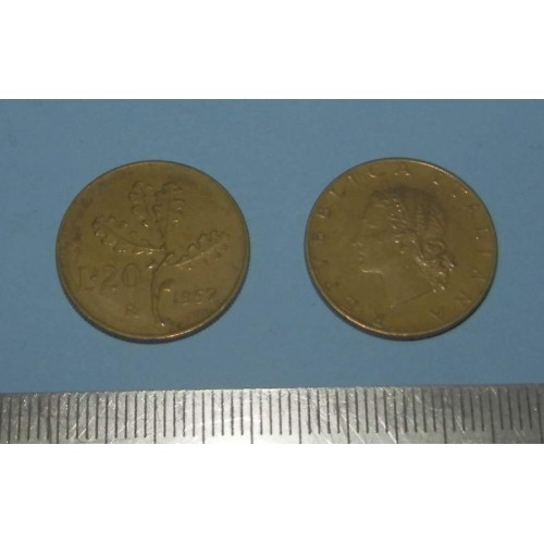 Italië - 20 lire 1957