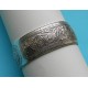 Brede zilveren armband met bloemenrank motief, model B