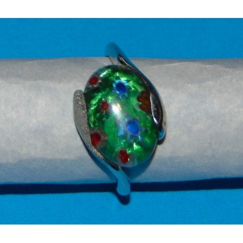 Zilveren ring met groene millefiori, maat 18