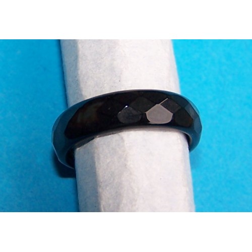 Gefacetteerde zwarte Agaat ring, 5mm breed, maat 18