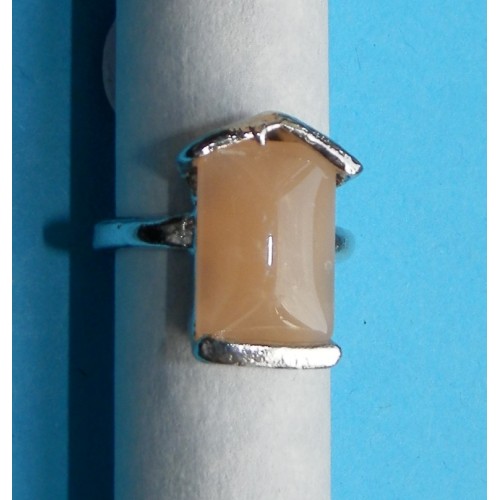 Zilveren ring met beige Agaat, model D, maat 17
